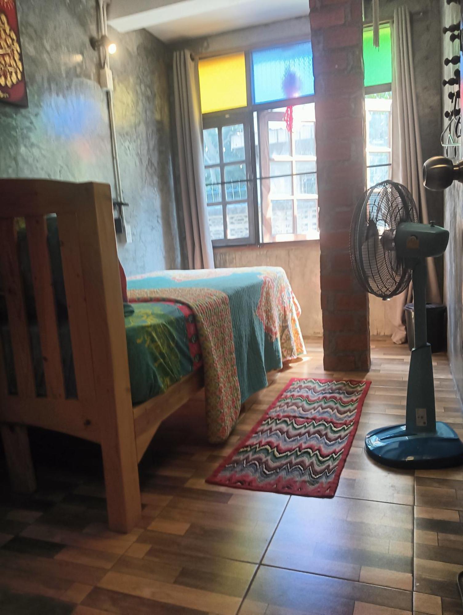 Hostel Baan *