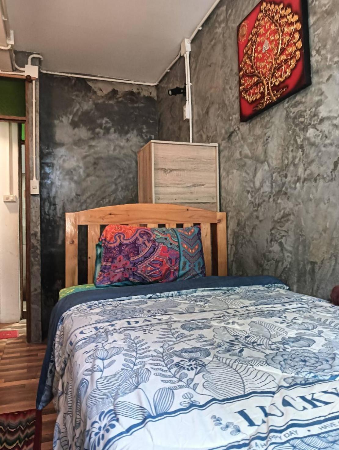 Hostel Baan *