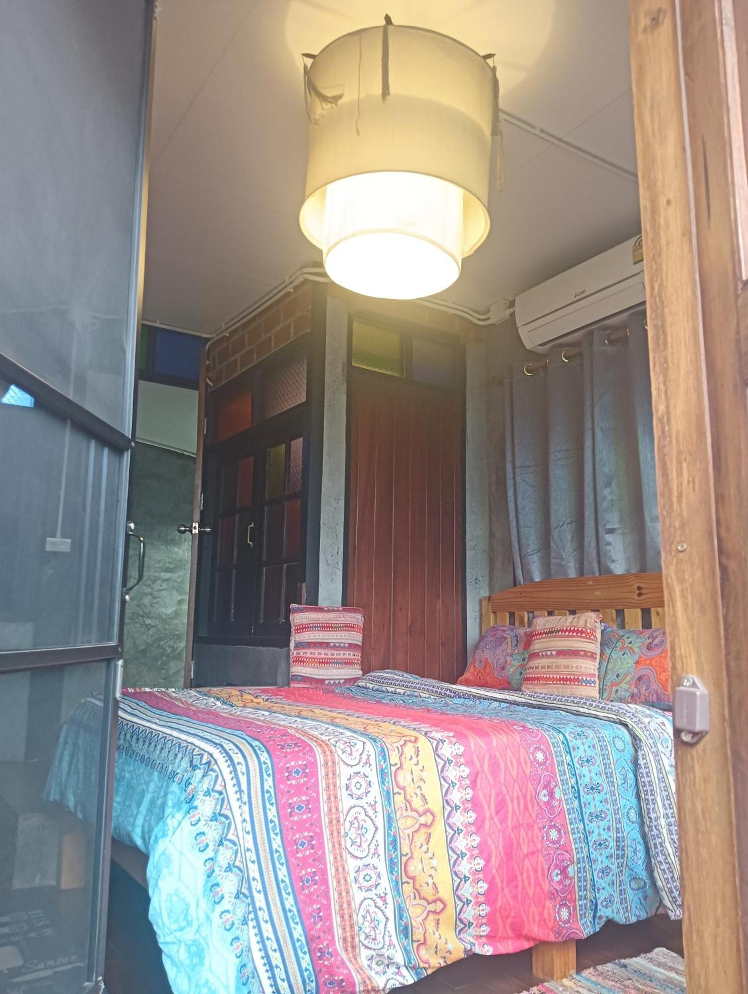 Hostel Baan *